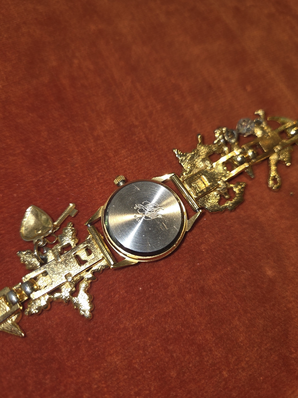 NWB VTG Kirks Folly Sun Stars Moon Fairy Gold-Tone Charm Bracelet Watch - Picture 7 of 7